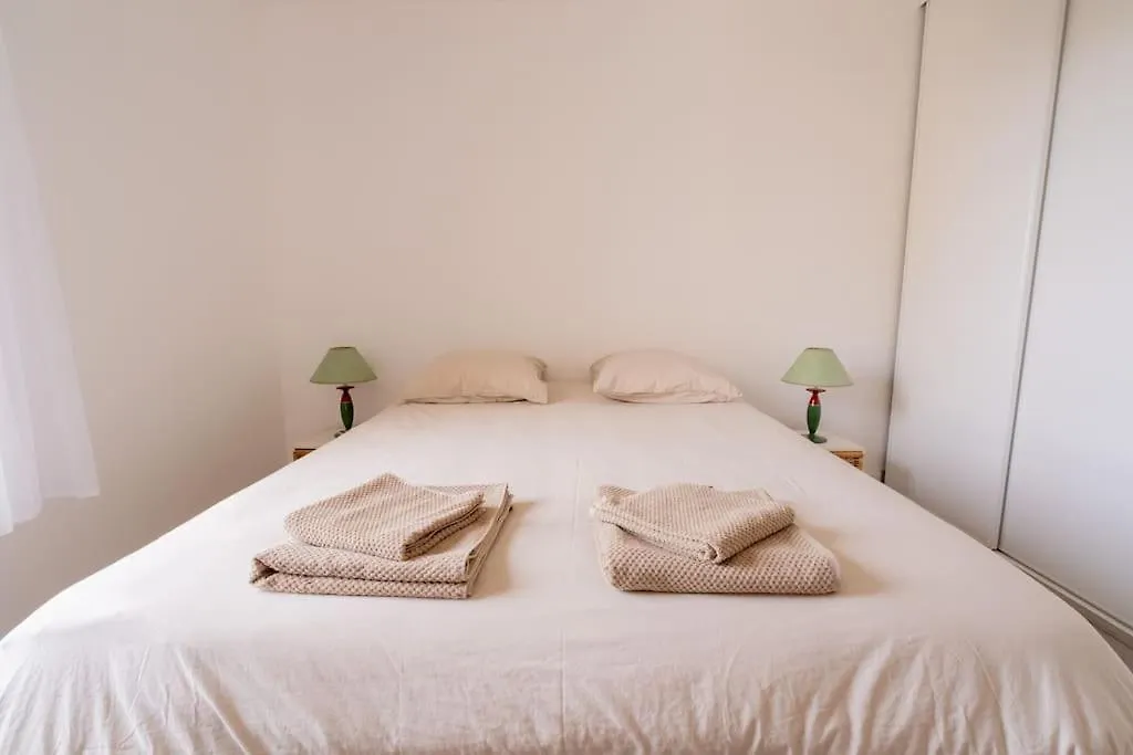 Apartment T3 Neuf 5 Minutes Des Plages Garage Prive Dinard